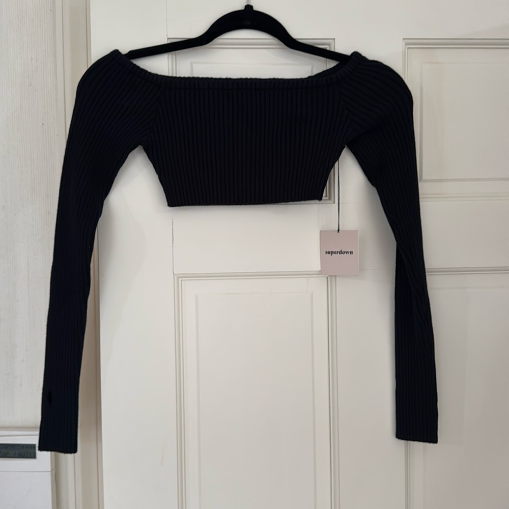 NWT Revolve super down knit cropped long sleeve sweater S